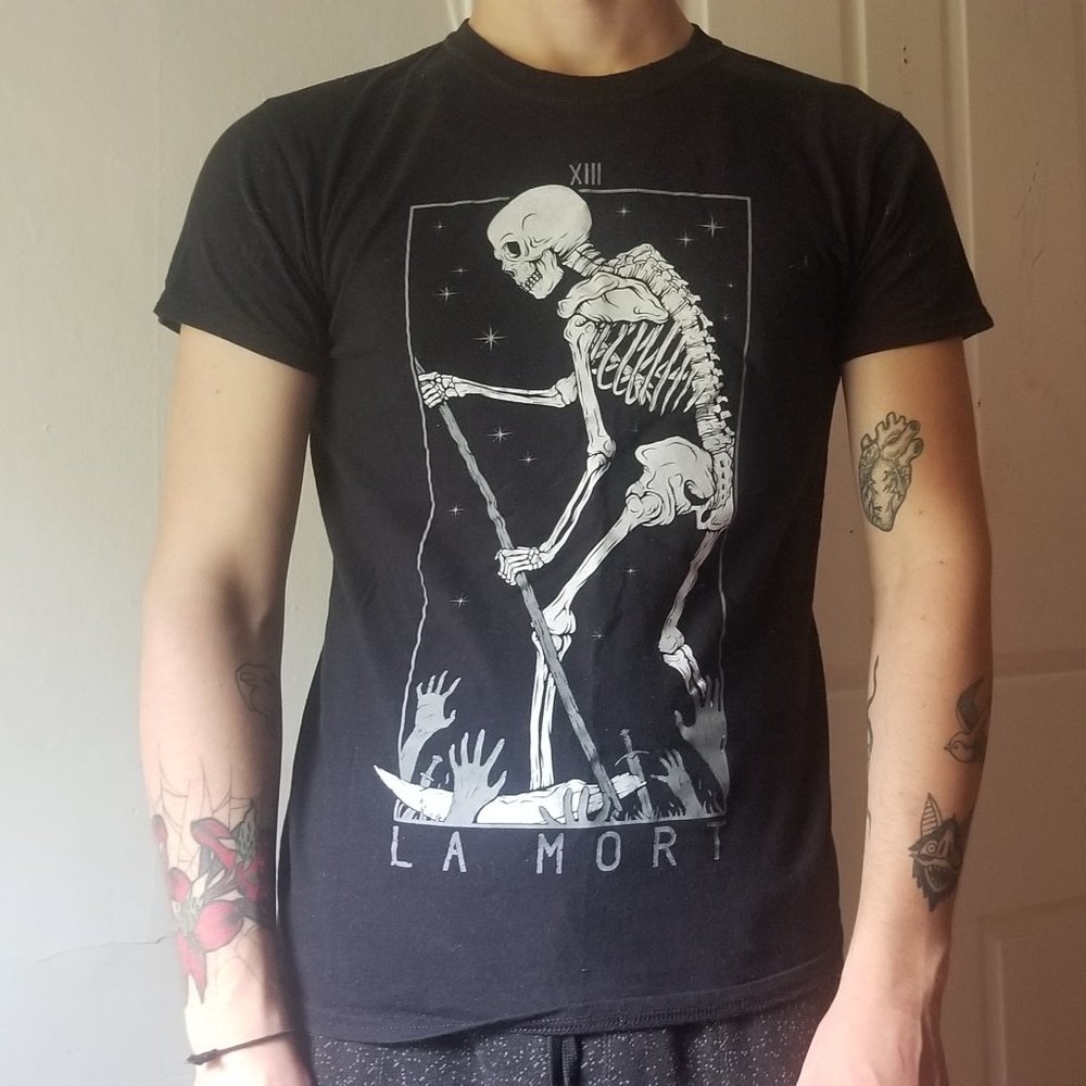 La Mort Tee